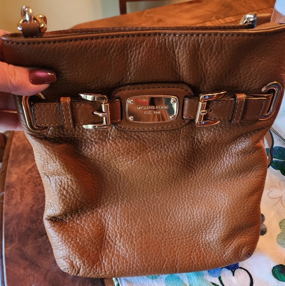 ✨ Michael Kors Brown Leather Shoulder Bag ✨ - Picture 4 of 4